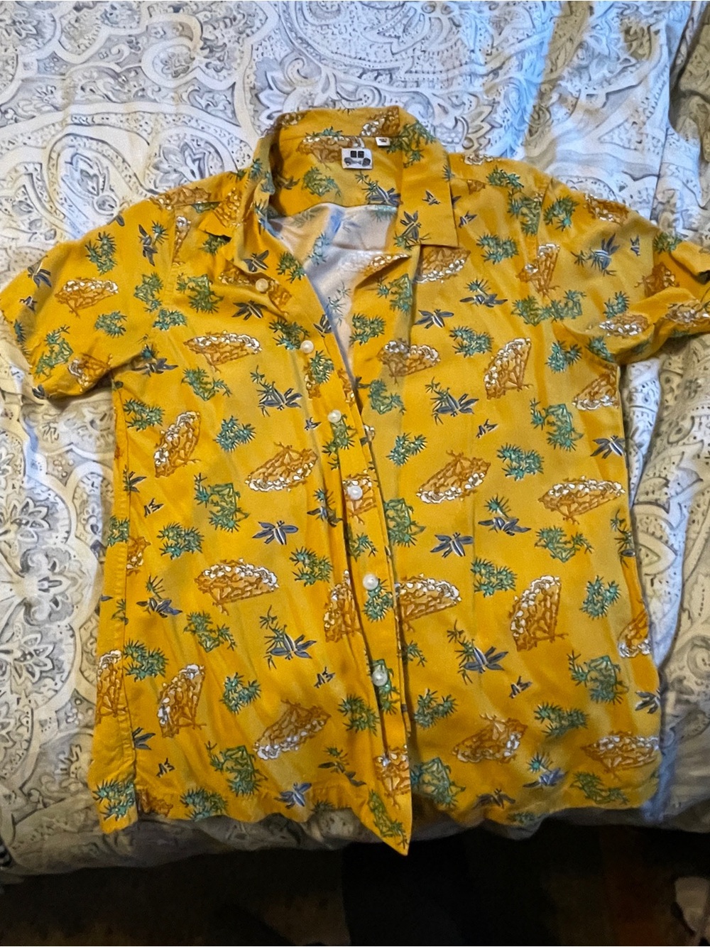Golden Yellow Tropical Print Short-Sleeve Shirt
